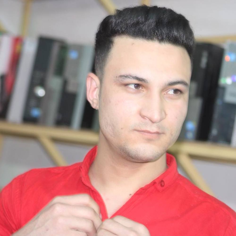 Meet your Posher, Hameed